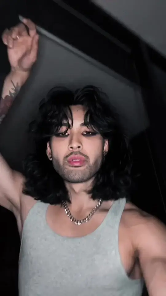 Tiktok post preview 3 from @_arvinsroom