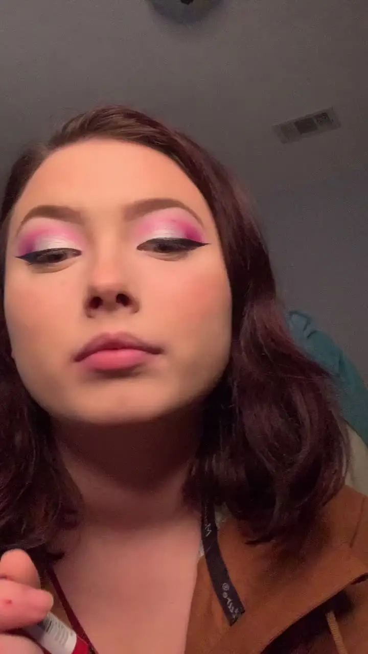Tiktok post thumbnail