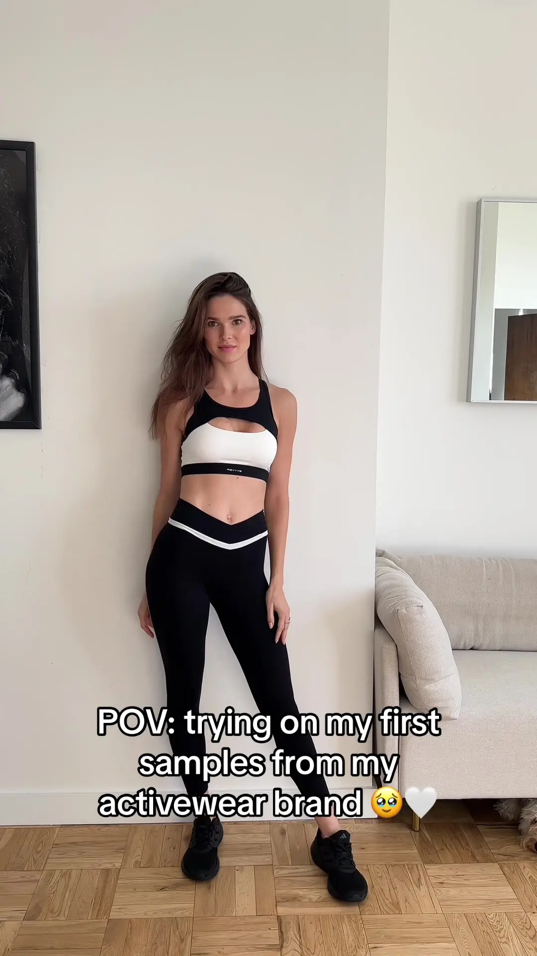 Tiktok post preview 2 from @romydegrijffnavarro
