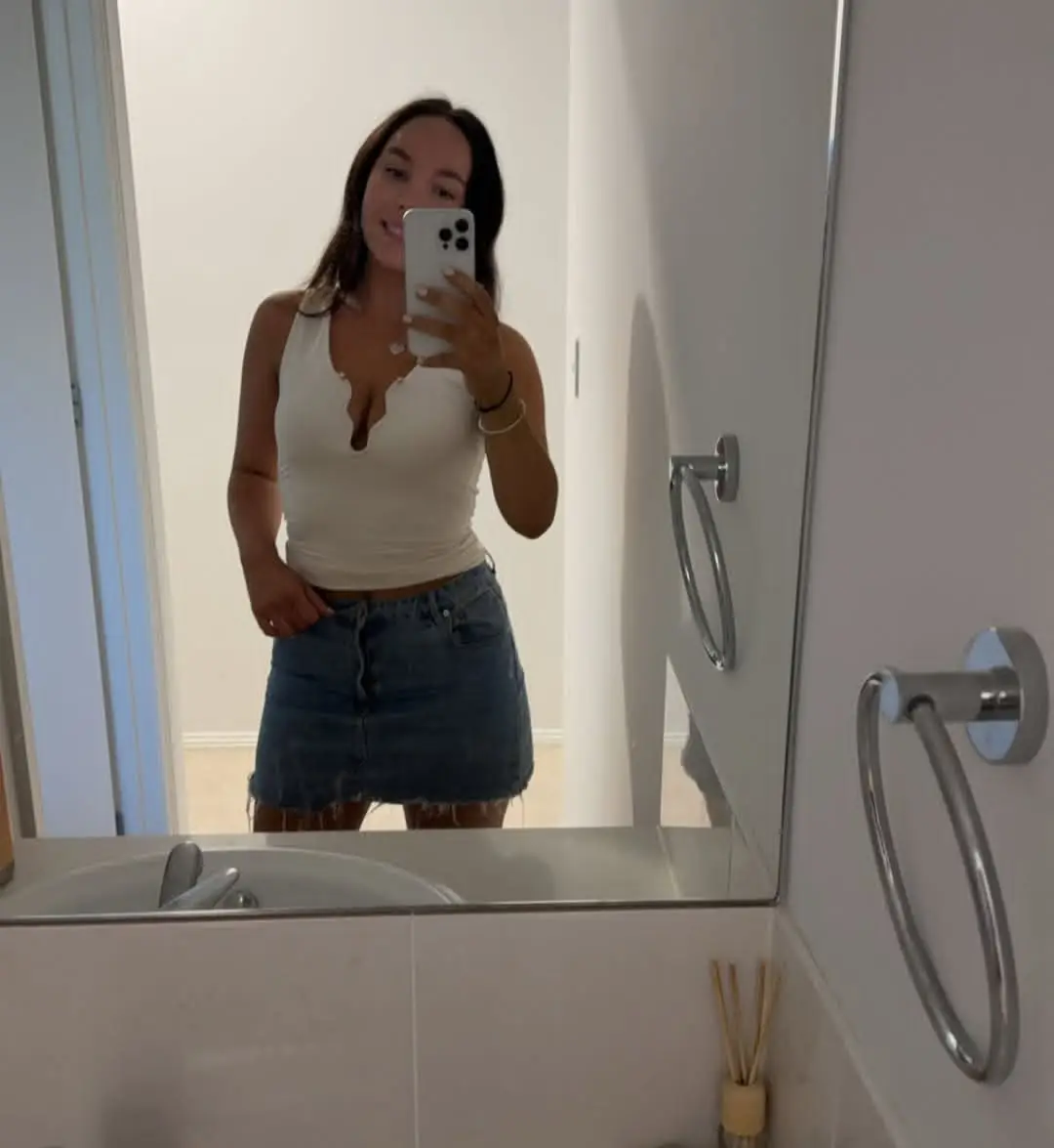 Instagram post preview 3 from mikaylaflavel