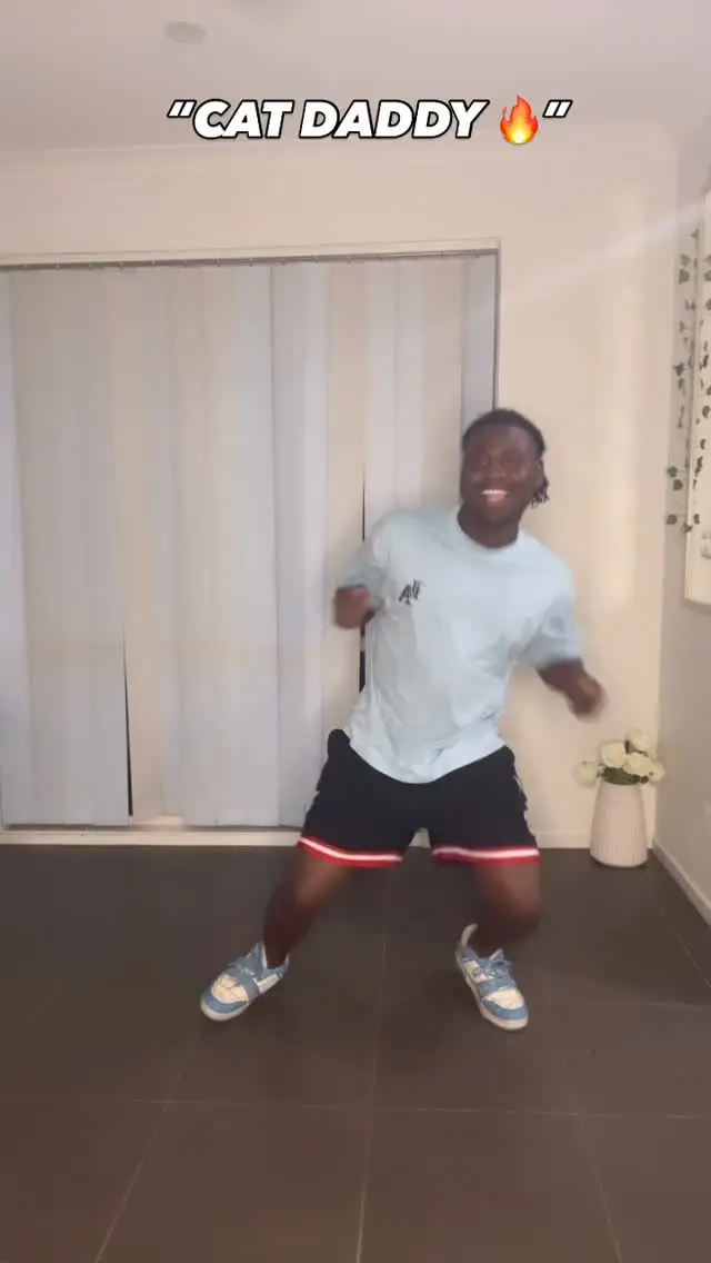 Instagram post preview 3 from davidwek.dance