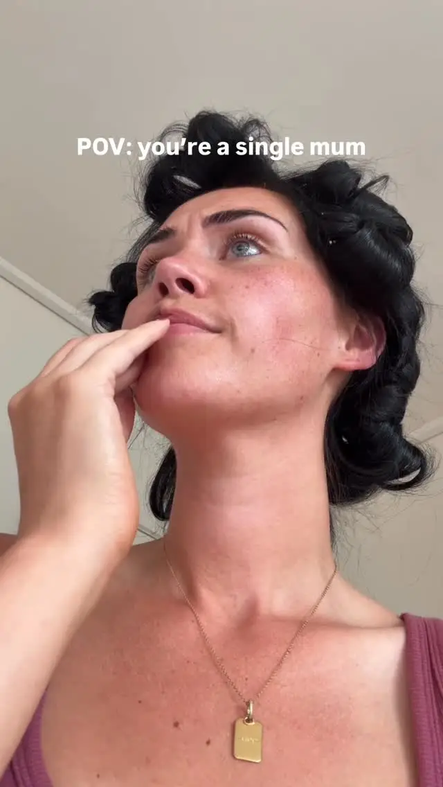 Instagram post preview 3 from chloefferrari
