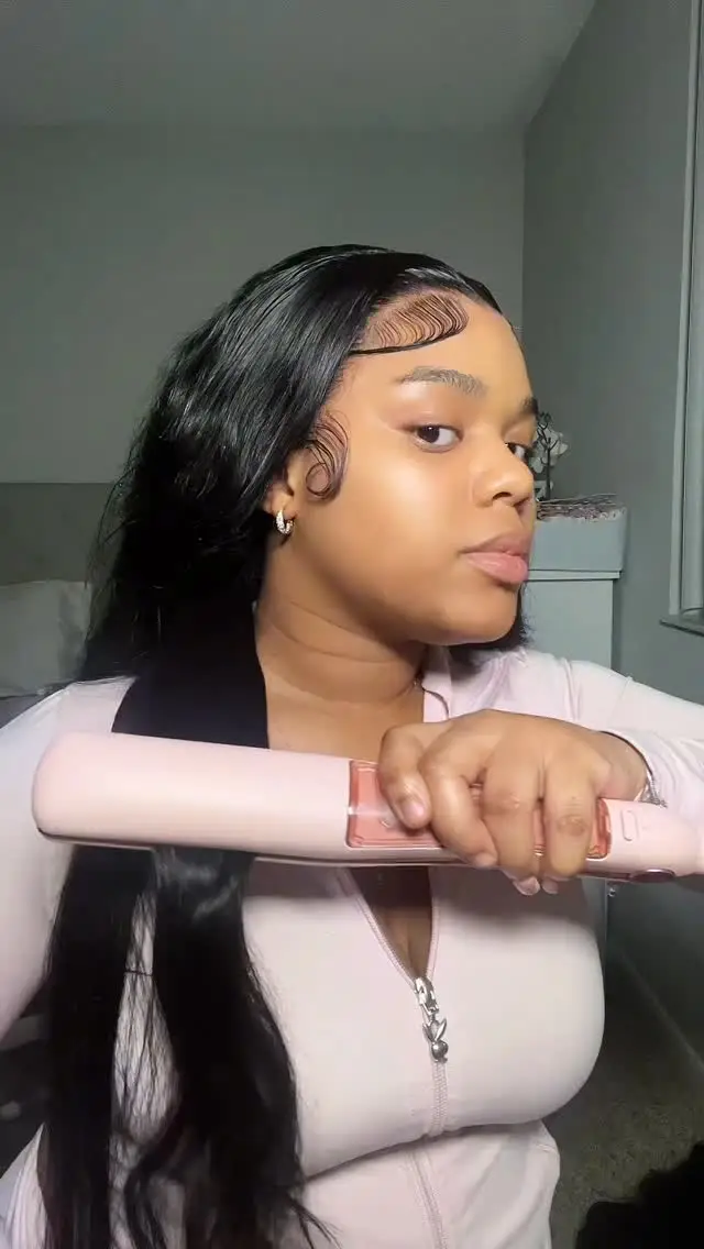 Instagram post preview 2 from akaniisha