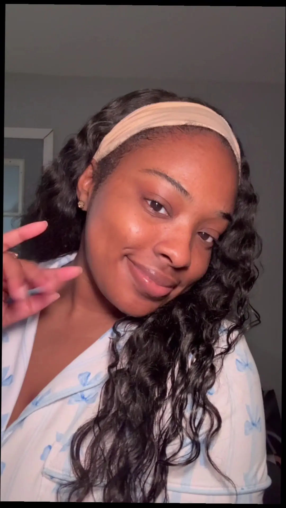 Tiktok post preview 2 from @ac.queen_