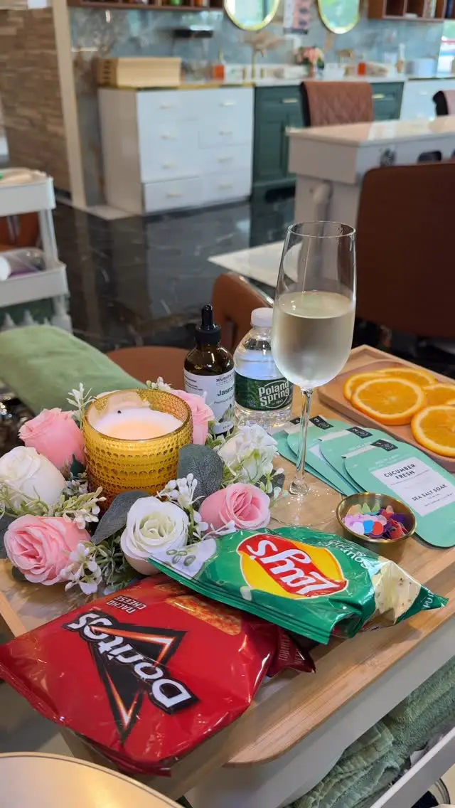 Instagram post preview 3 from travelnistaonthemove