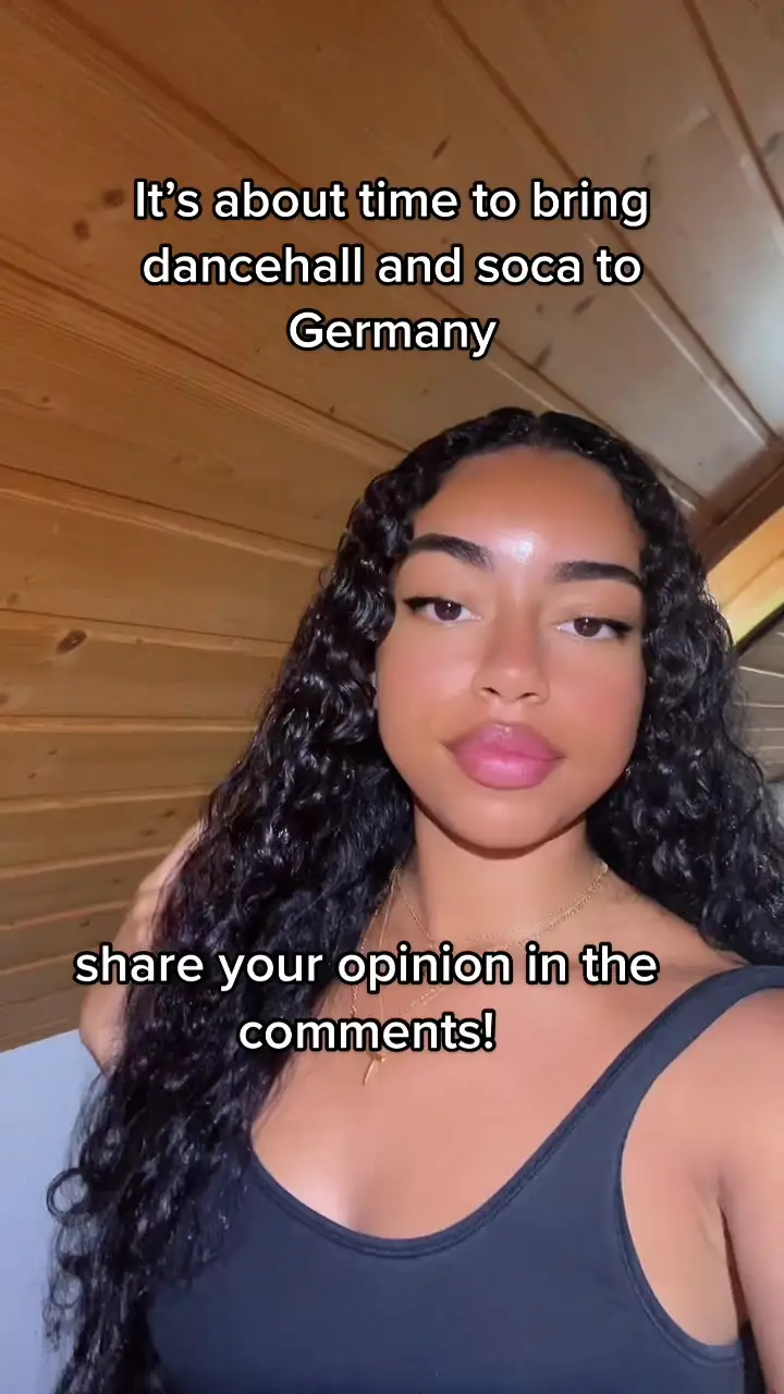 Tiktok post preview 2 from @saralareinaa