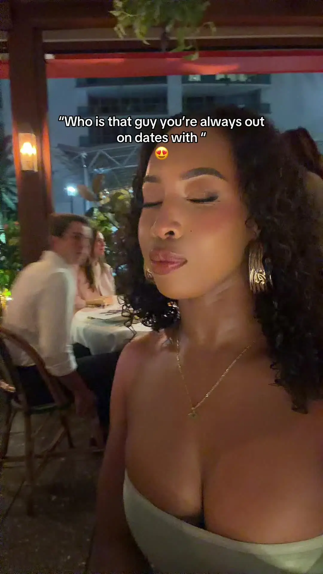 Tiktok post preview 2 from @bellamerlot_