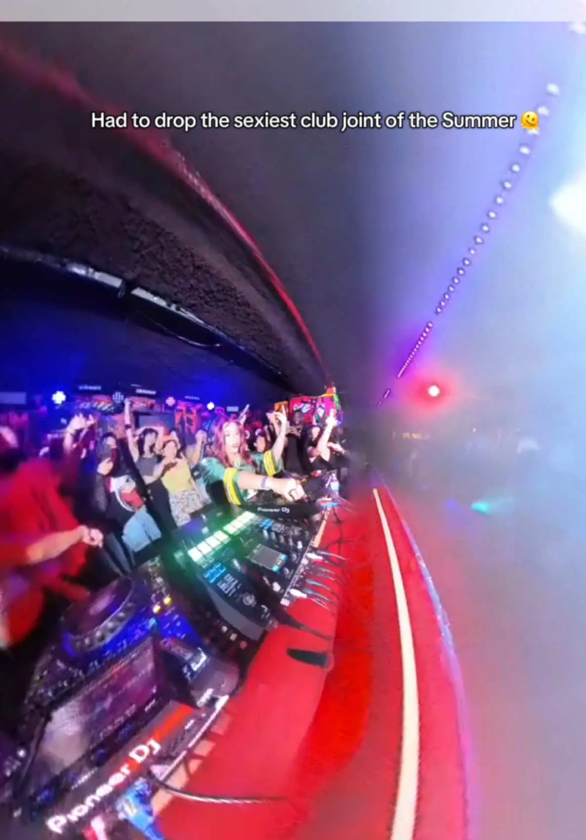 Tiktok post preview 3 from @astridxdj