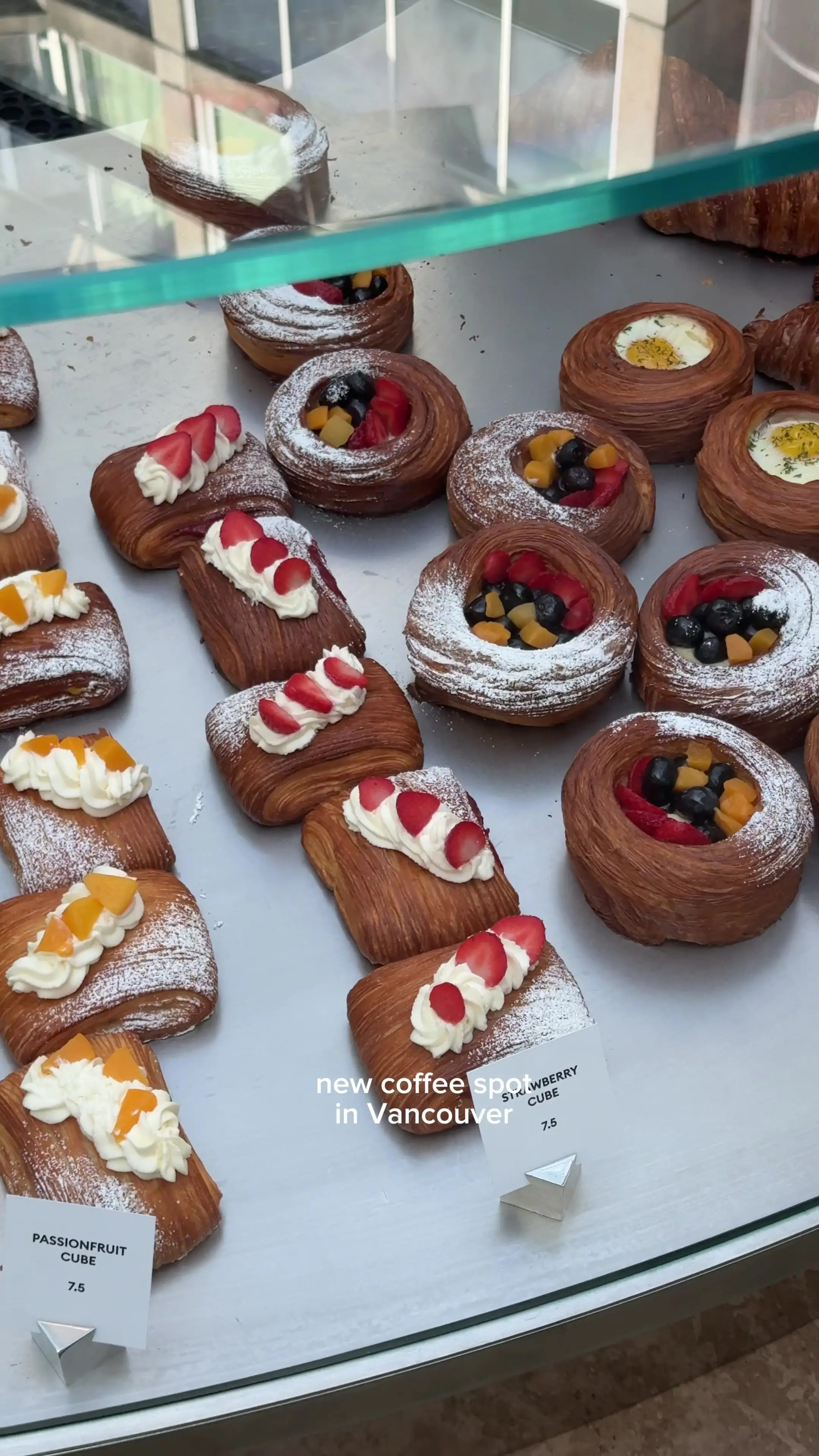 Tiktok post preview 2 from @hanna_petryk.ugc