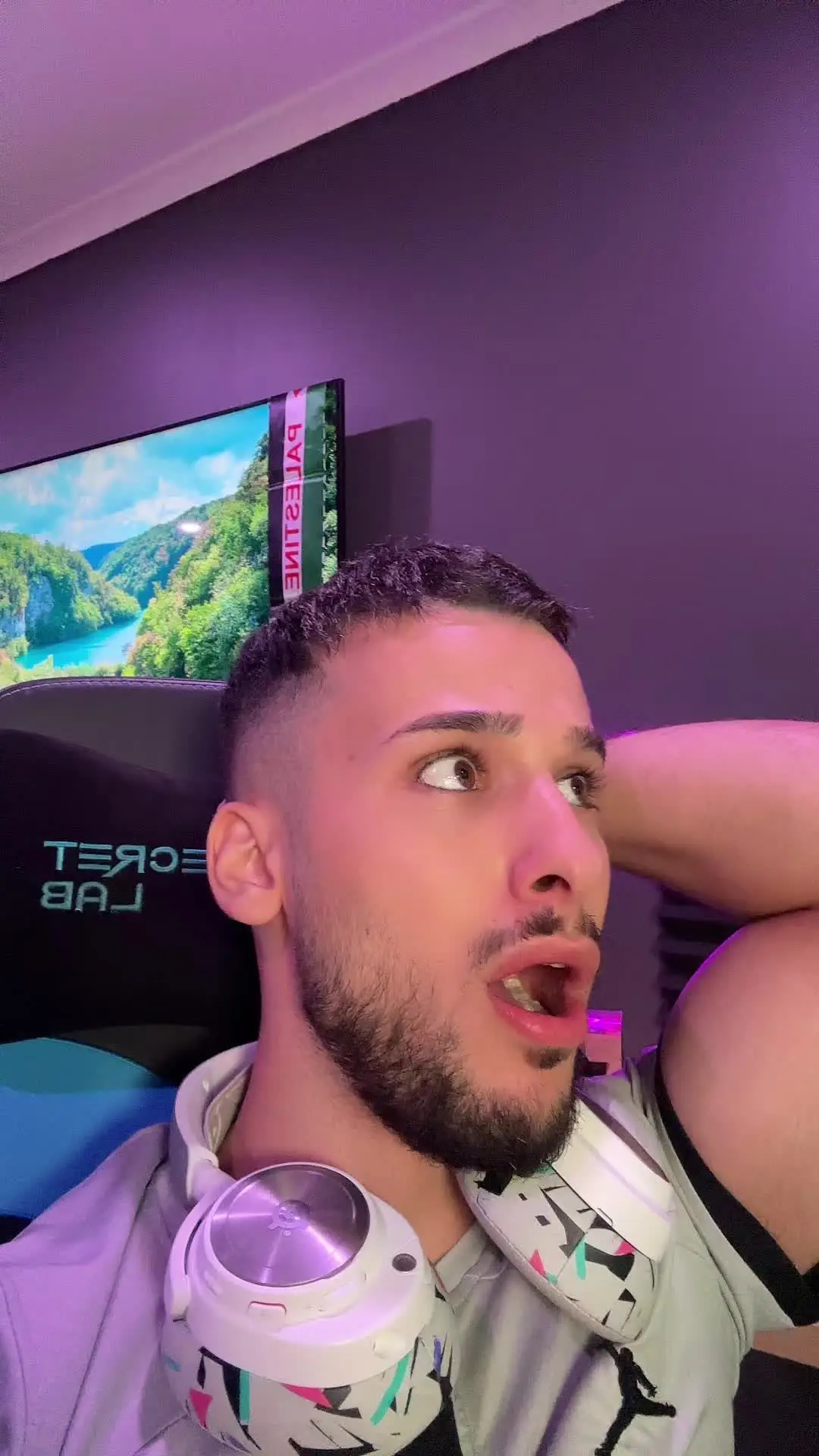 Tiktok post preview 3 from @huszorbaby