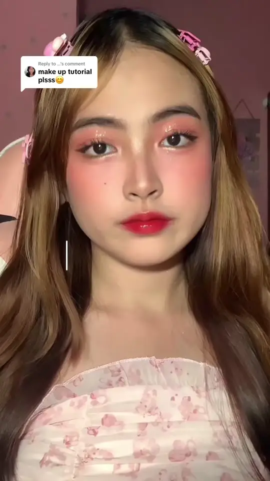 Tiktok post preview 2 from @softgirlmxxrlia