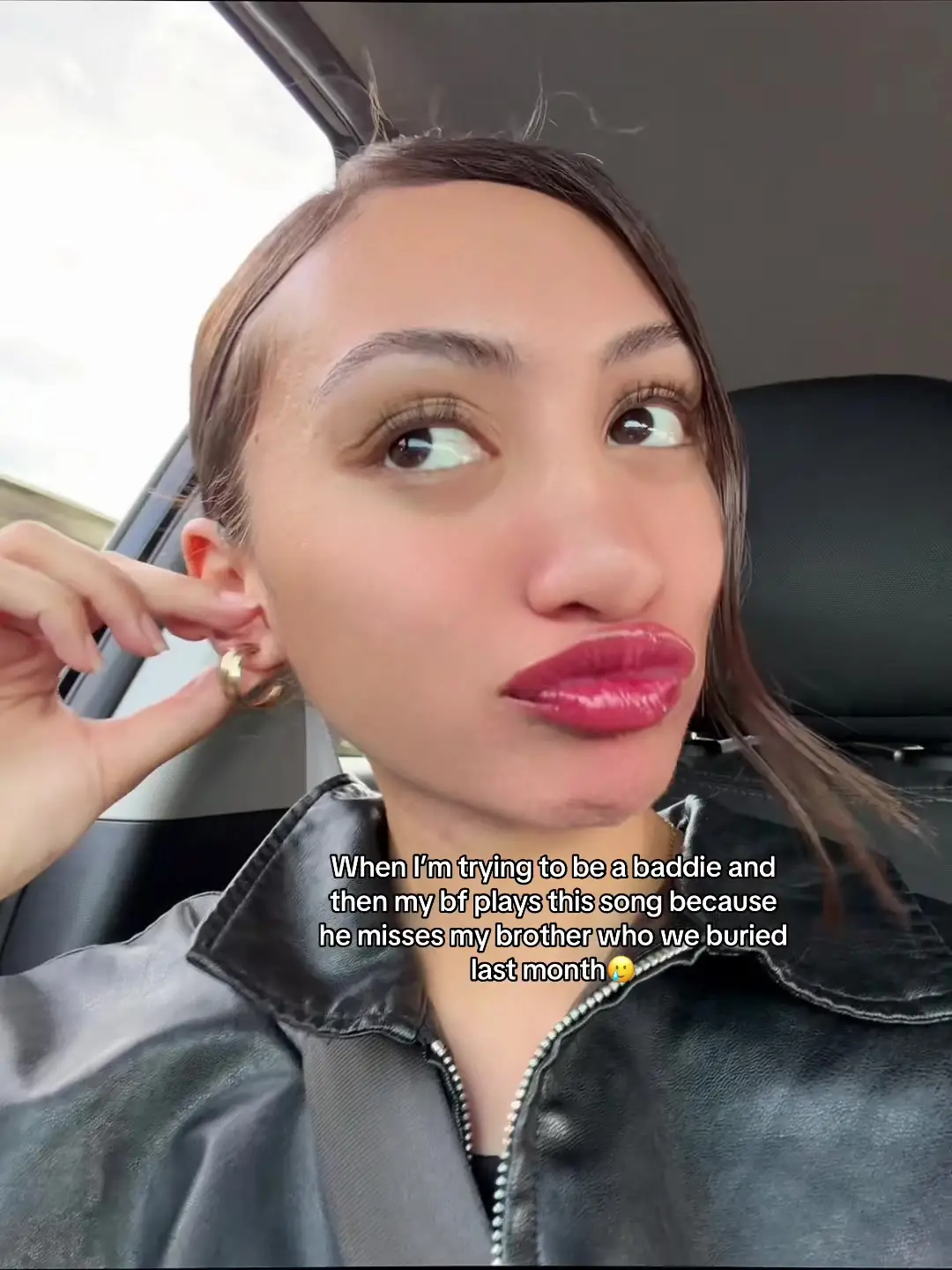 Tiktok post preview 2 from @maianaturia