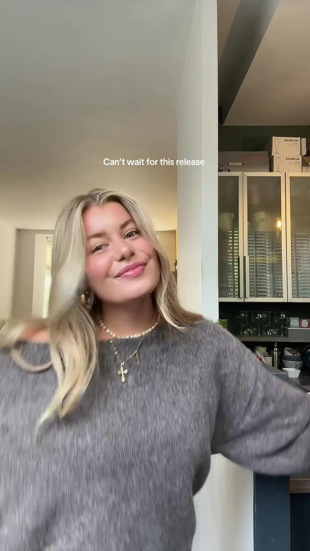 Tiktok post preview 2 from @julia.vhhh