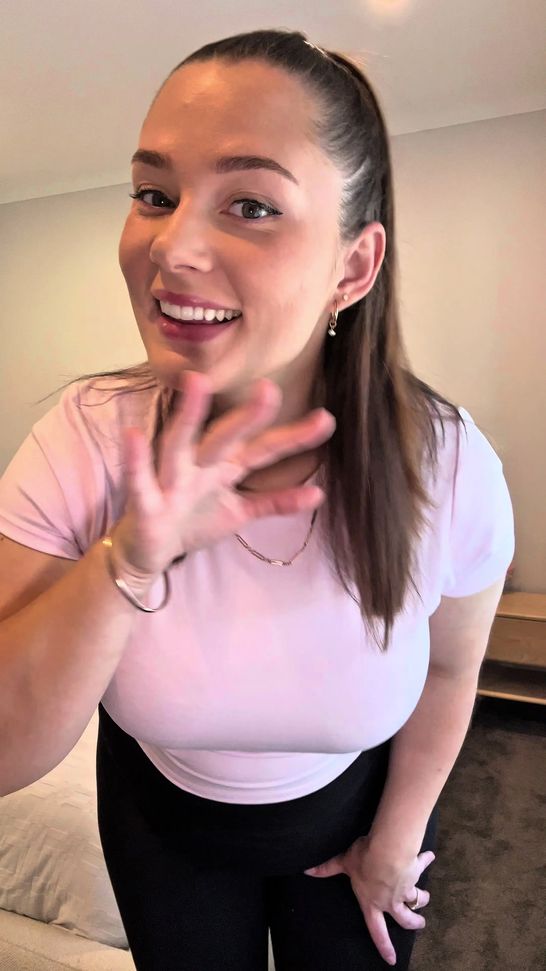 Tiktok post preview 2 from @ugcwithkels