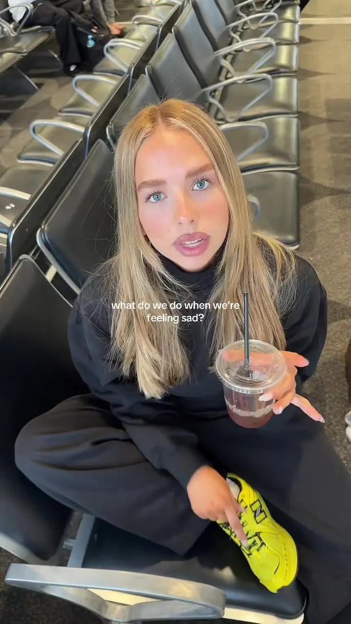 Tiktok post preview 3 from @eviegracebrown