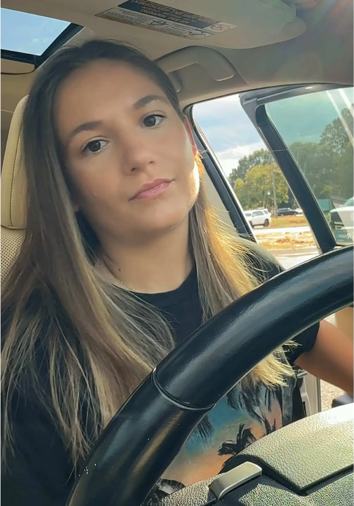 Tiktok post preview 2 from @cristinaxugc
