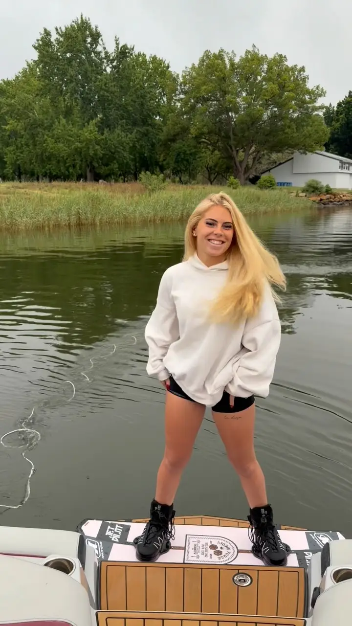 Instagram post preview 3 from zahrakell