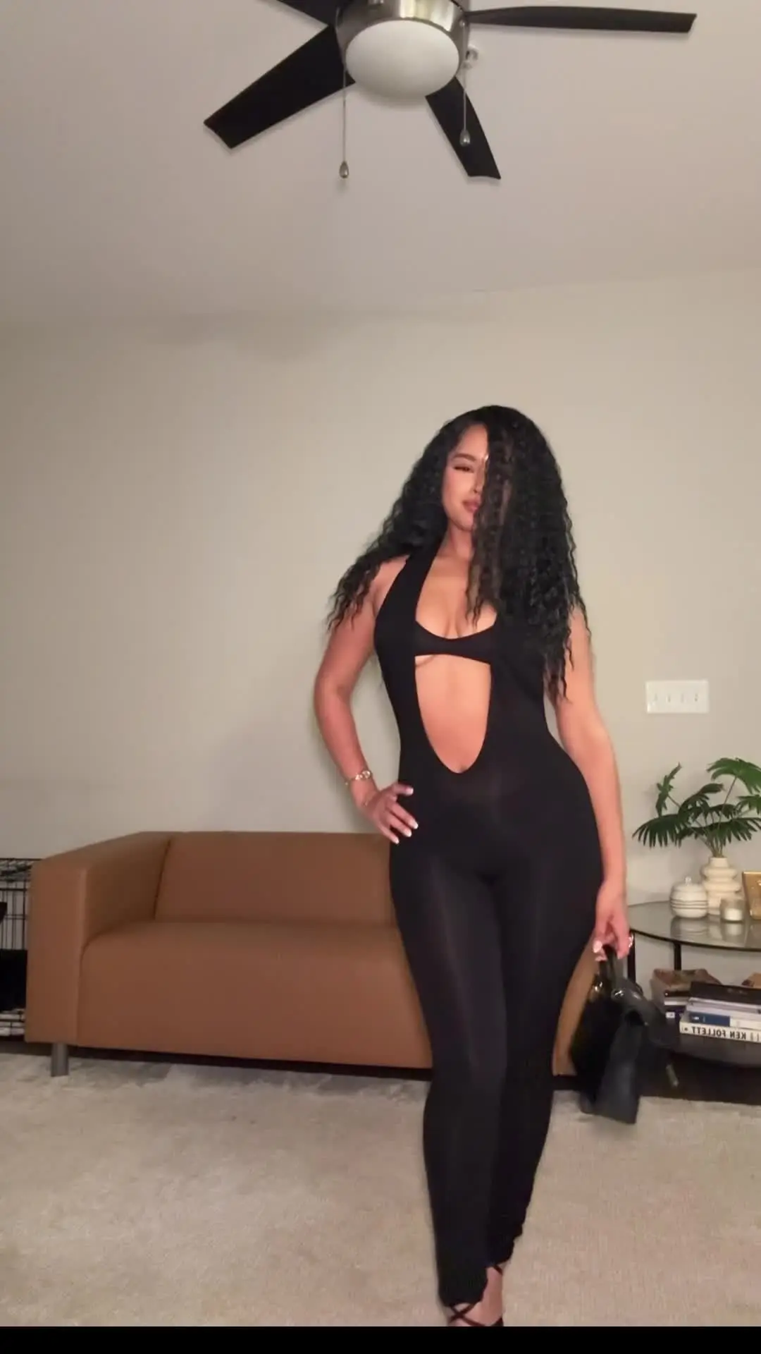 Tiktok post preview 2 from @miaisabellafwh