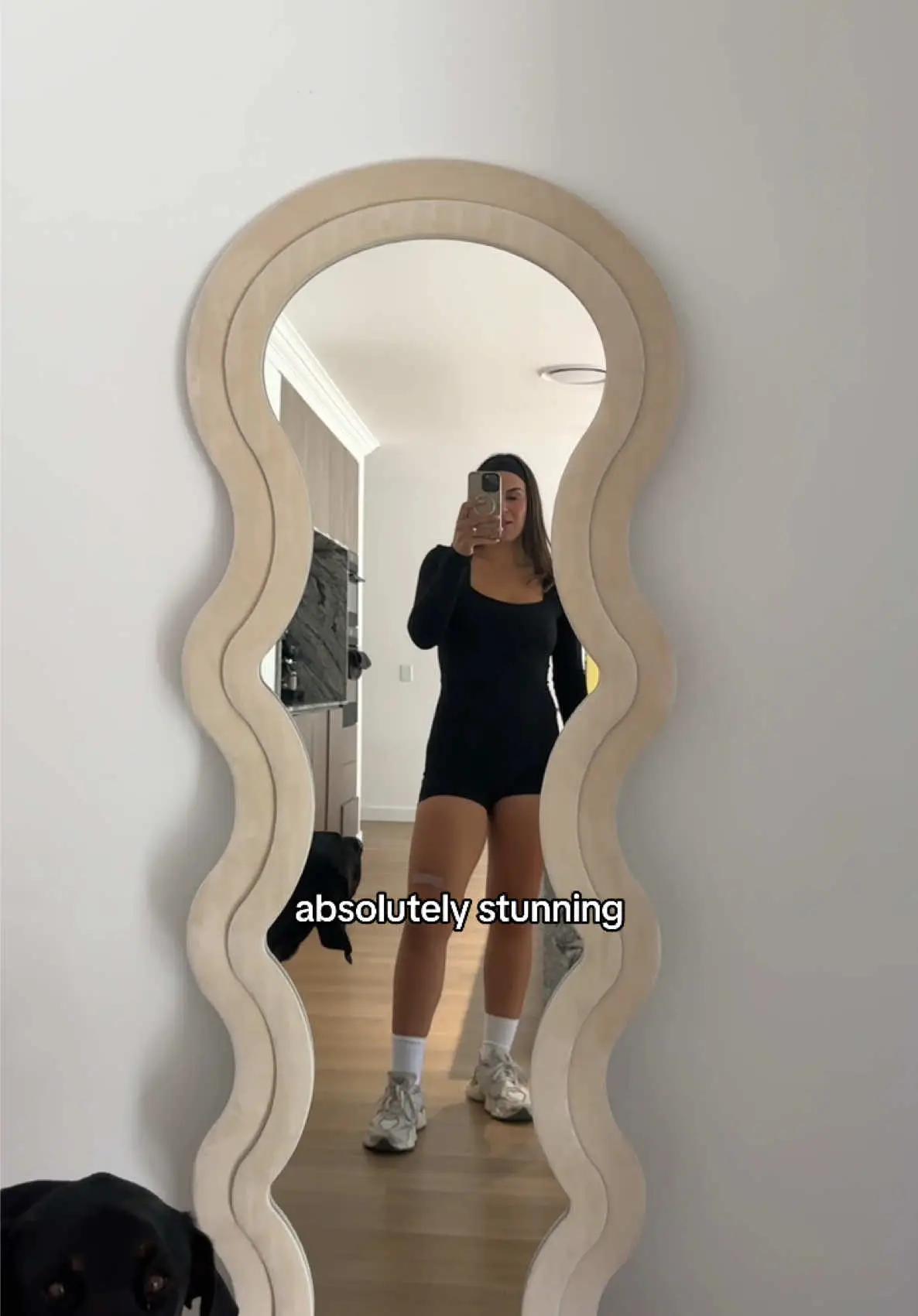 Tiktok post preview 3 from @ellahayes_