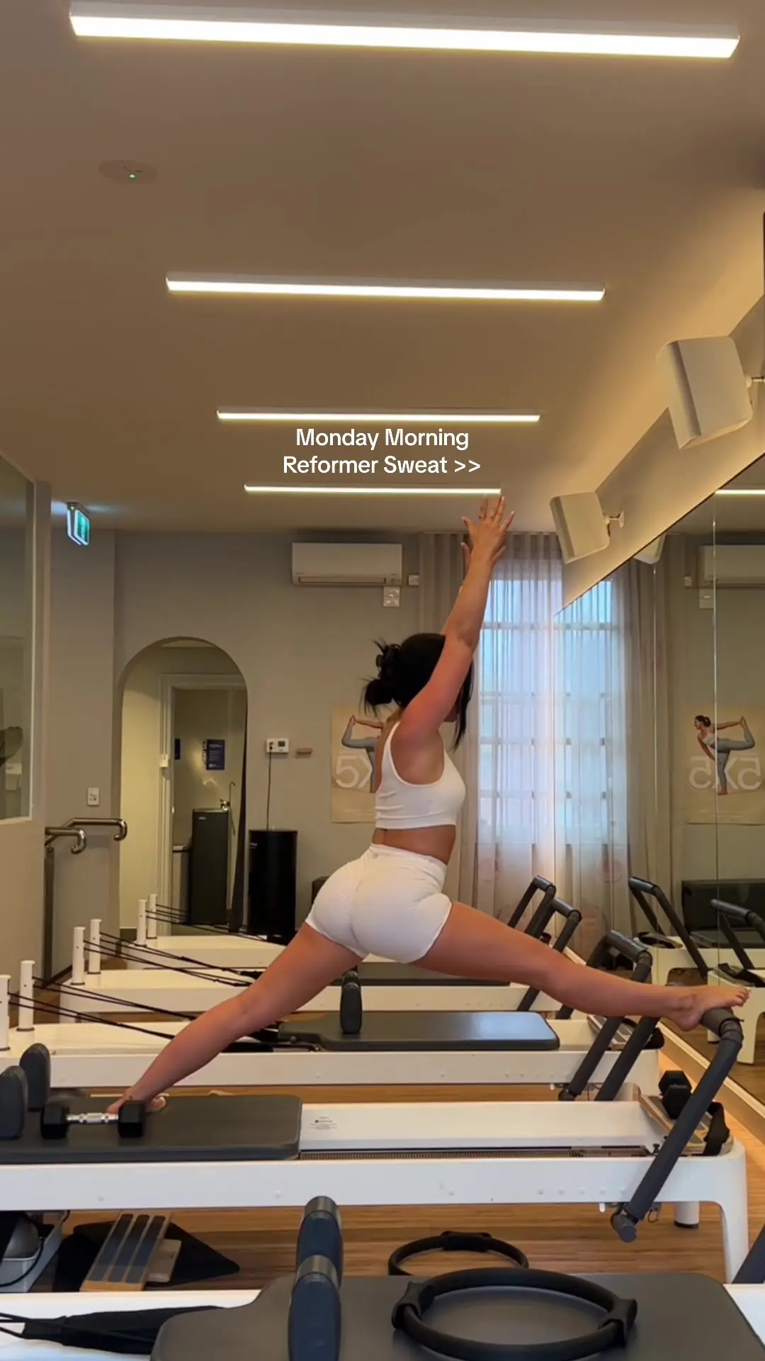Tiktok post preview 3 from @chloeweinthal