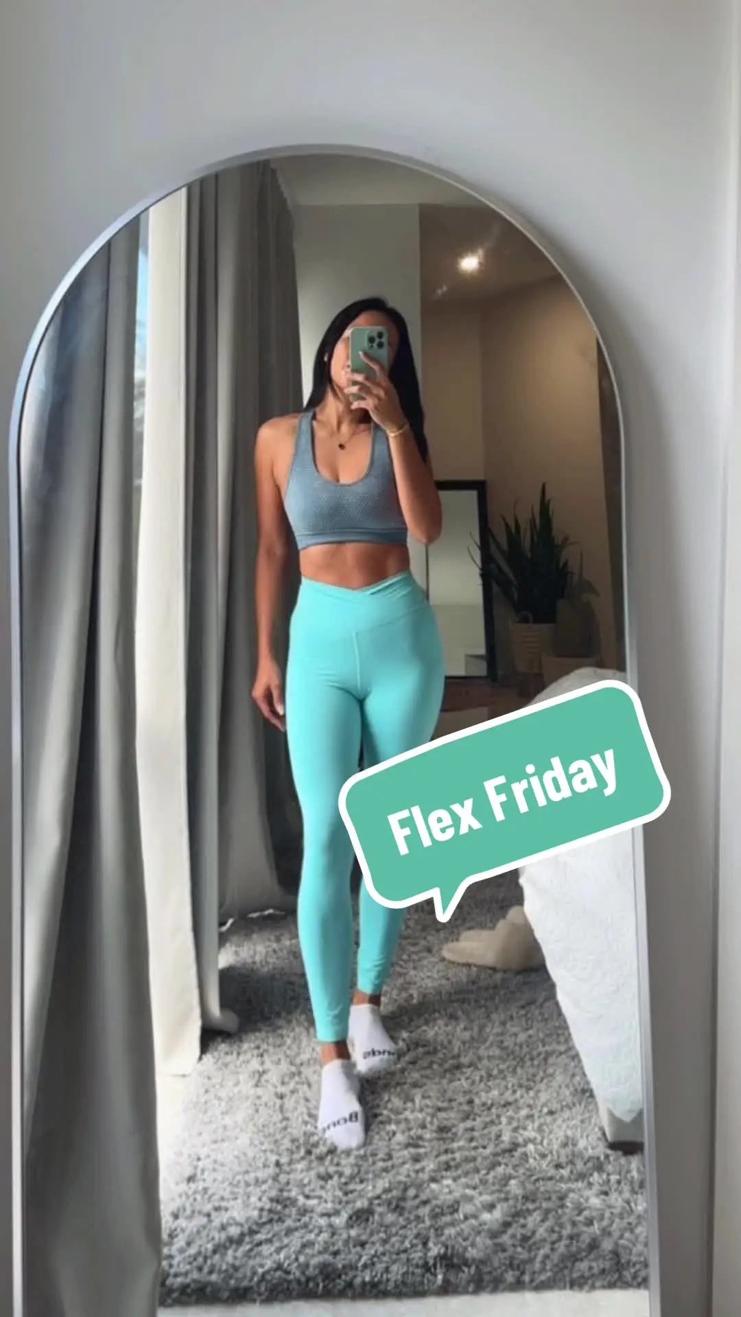 Tiktok post preview 3 from @dejoeyann
