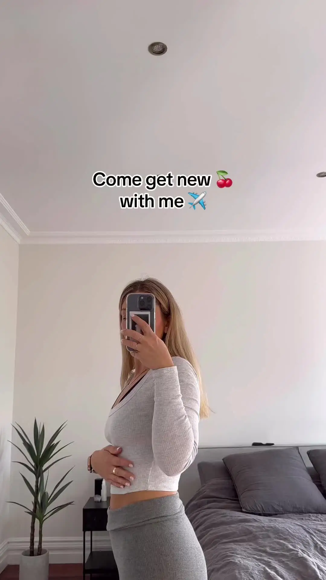 Tiktok post preview 2 from @miss.elishab