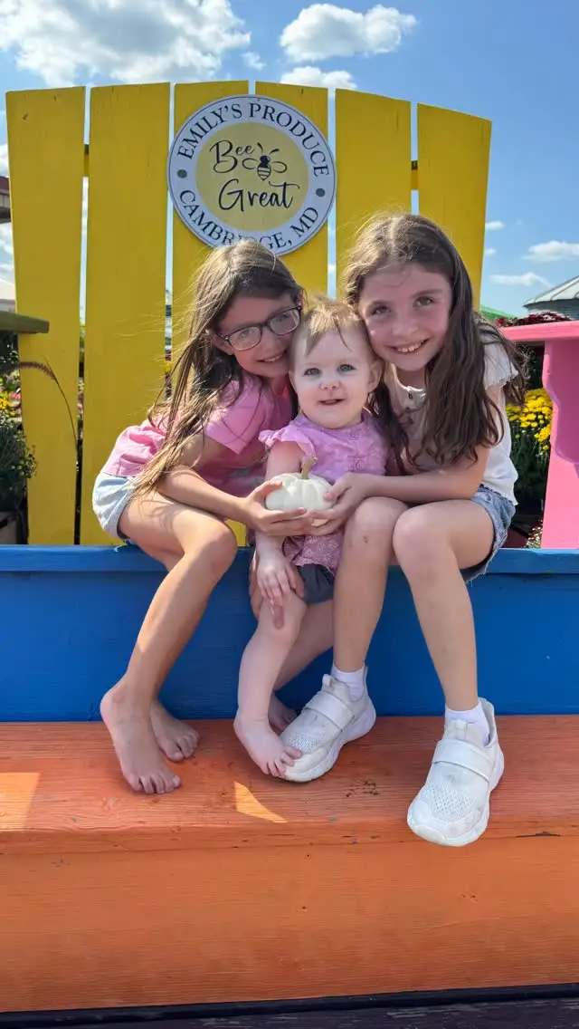 Instagram post preview 3 from momwithadotcom
