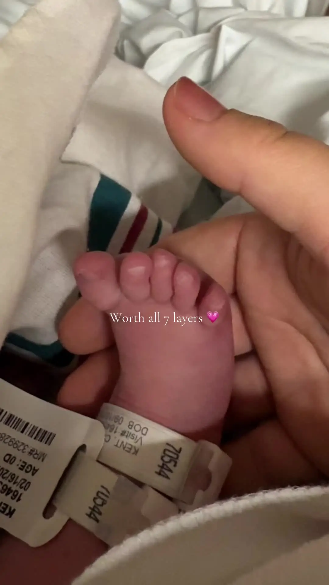 Tiktok post preview 2 from @carolynmomlifemadness
