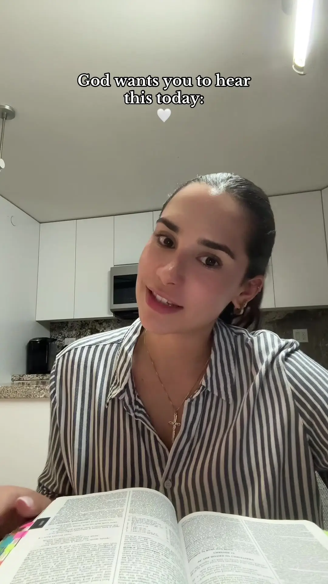 Tiktok post preview 2 from @alexaaadppp