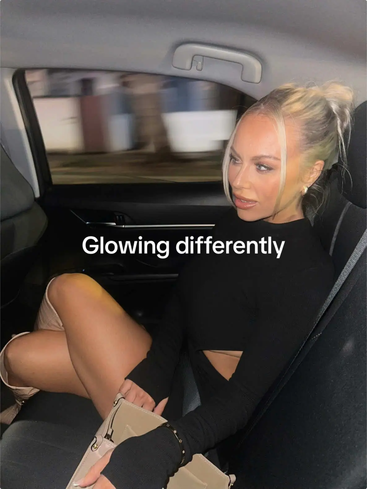 Tiktok post preview 3 from @indirosseee