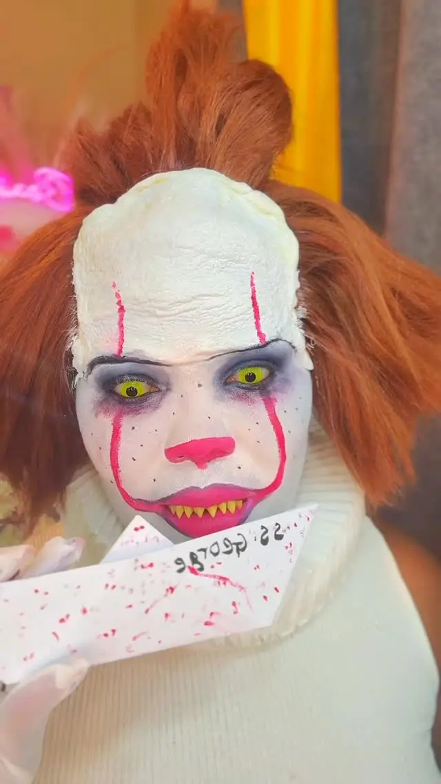 Instagram post preview 2 from artistic_makeup_queen