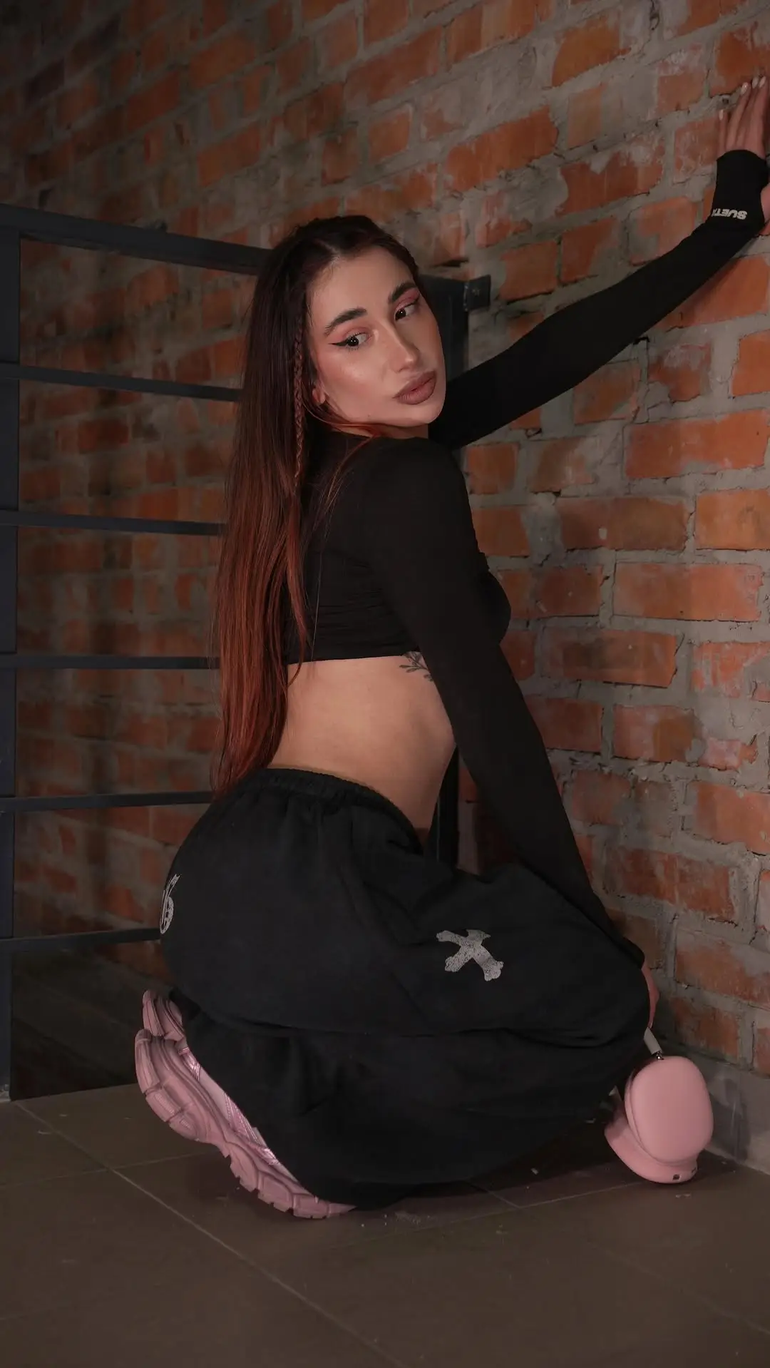 Instagram post preview 2 from nyuraa_k