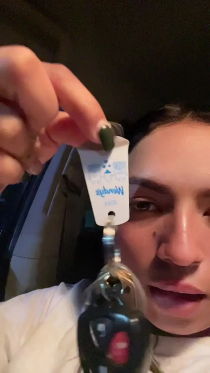 Tiktok post preview 2 from @blondetvazquez