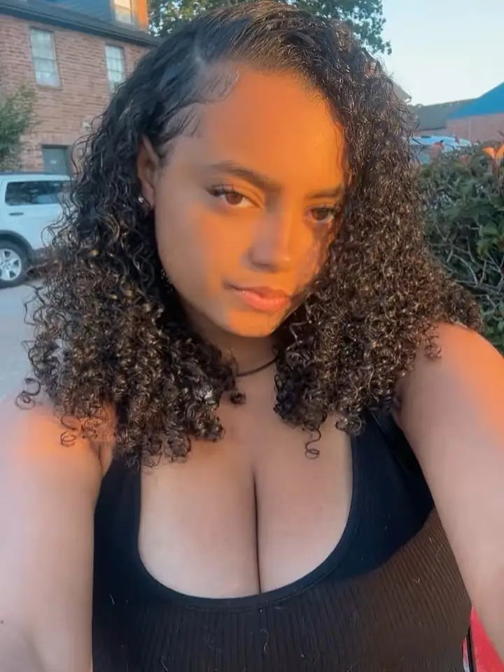 Instagram post preview 3 from paris_garcia000