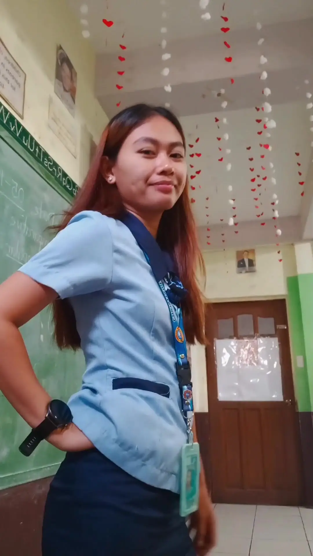 Tiktok post preview 2 from @hey_xyxyyy