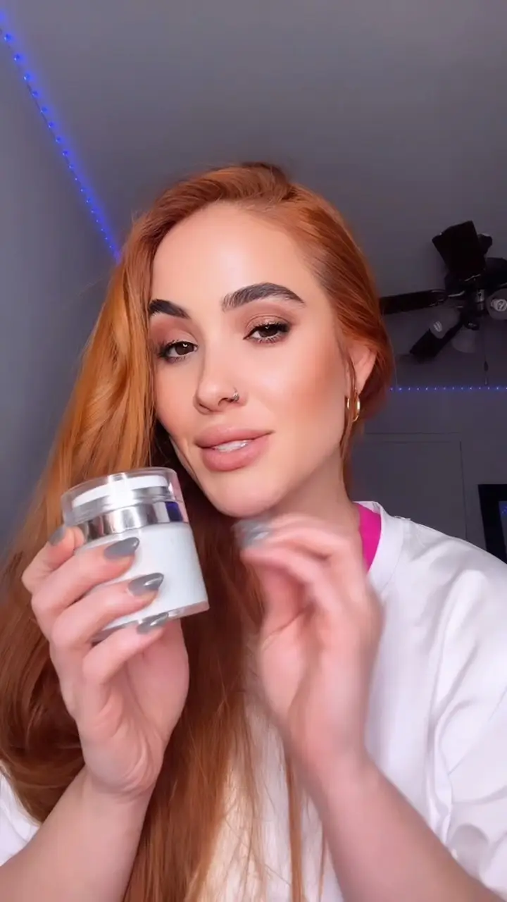 Instagram post preview 3 from courtneyxgee