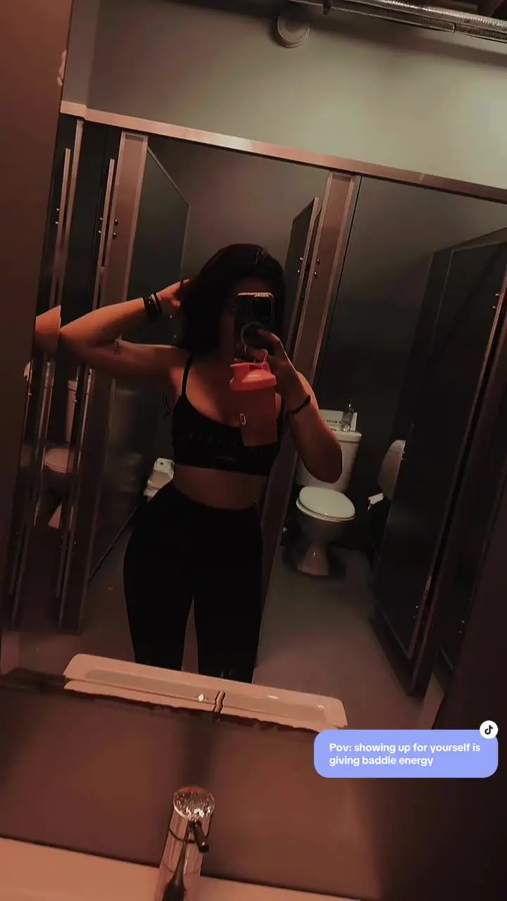 Tiktok post preview 2 from @brieontour