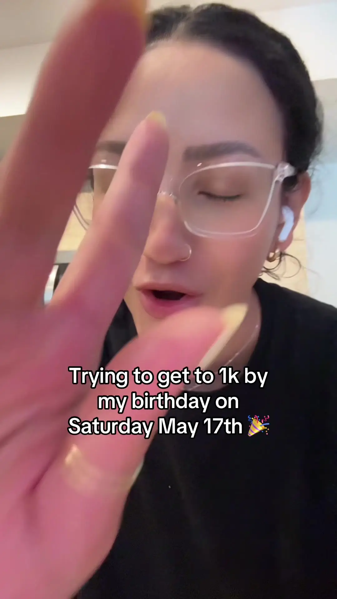 Tiktok post preview 2 from @suanyyo