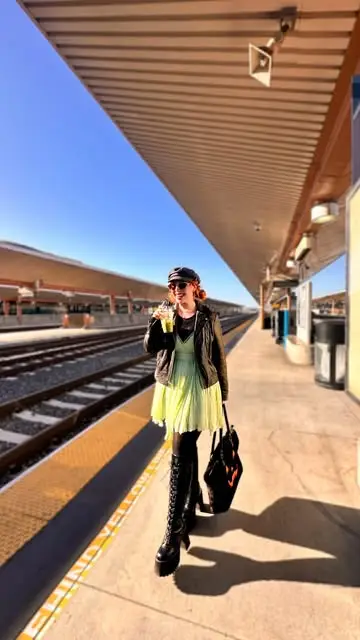 Instagram post preview 1 from lahistorygirl
