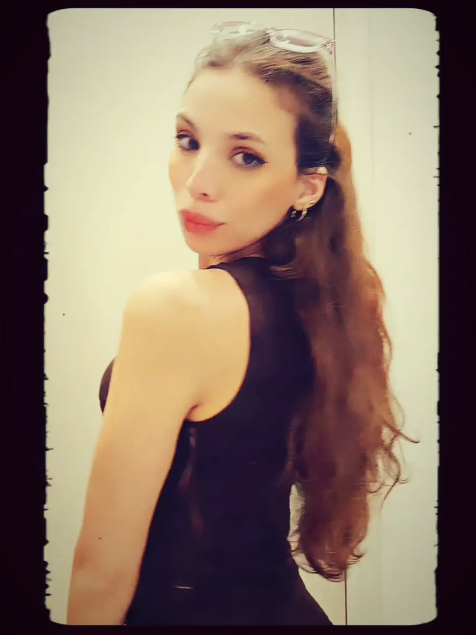 Tiktok post preview 2 from @senbolaa