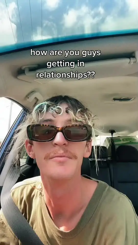 Tiktok post preview 2 from @averagenoz