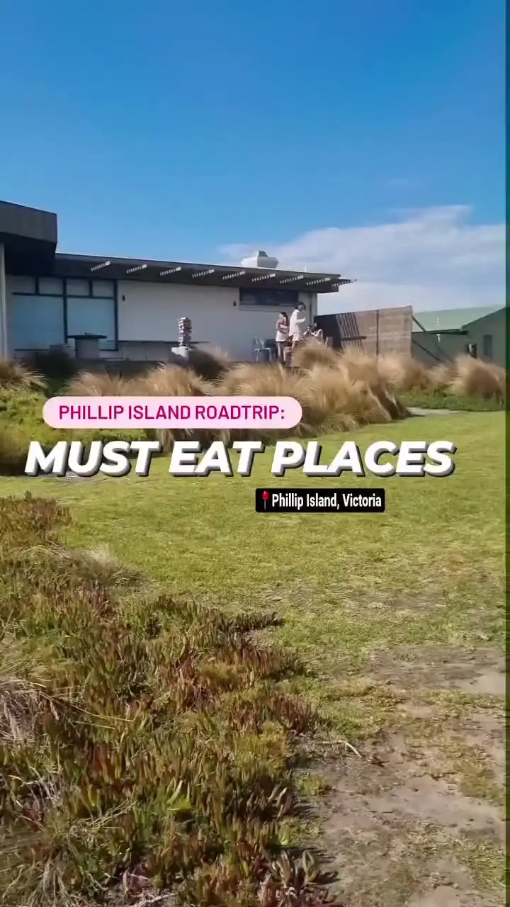 Tiktok post preview 3 from @eatingtravelling_couple