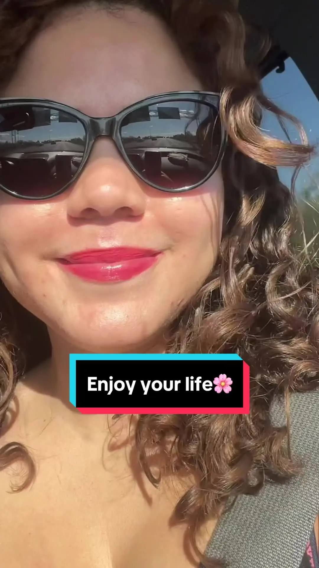 Tiktok post preview 2 from @andreavontess