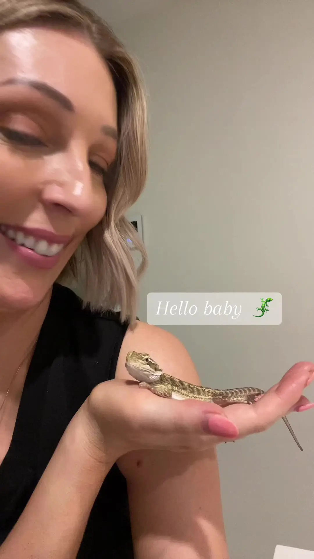 Tiktok post preview 2 from @ellanabyers