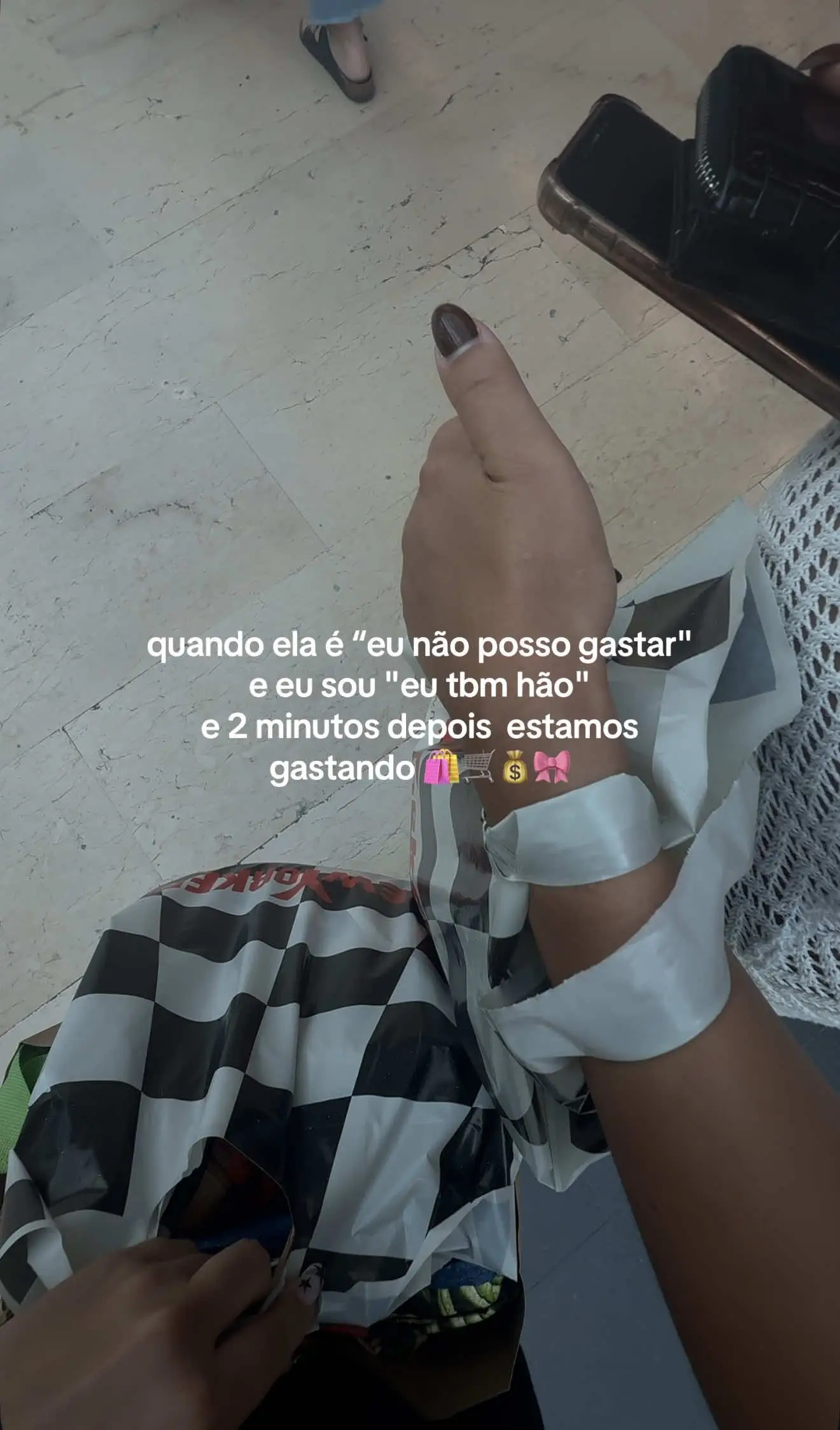 Tiktok post preview 3 from @daniela.a.m