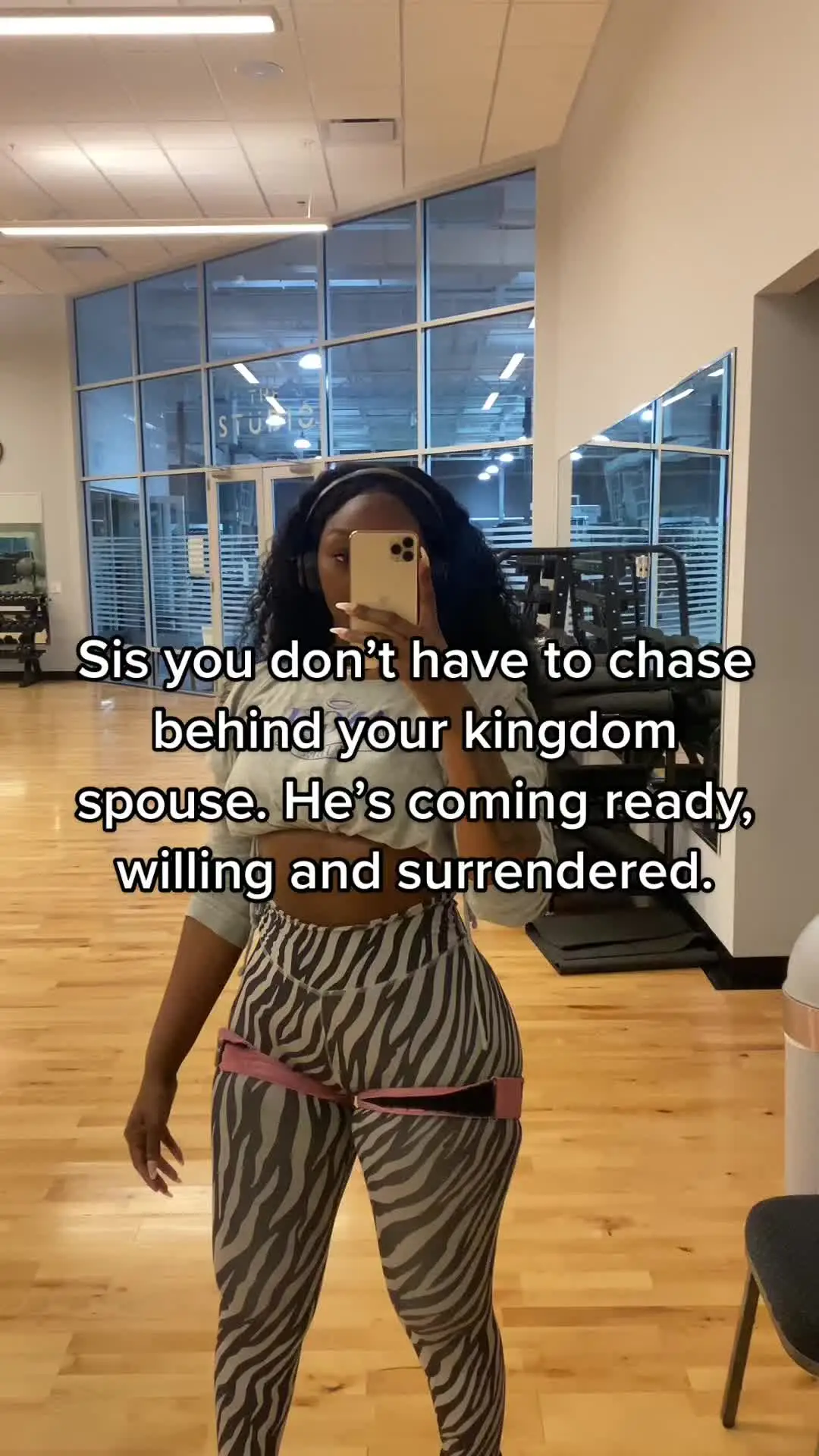Tiktok post preview 3 from @shanteismytrainer