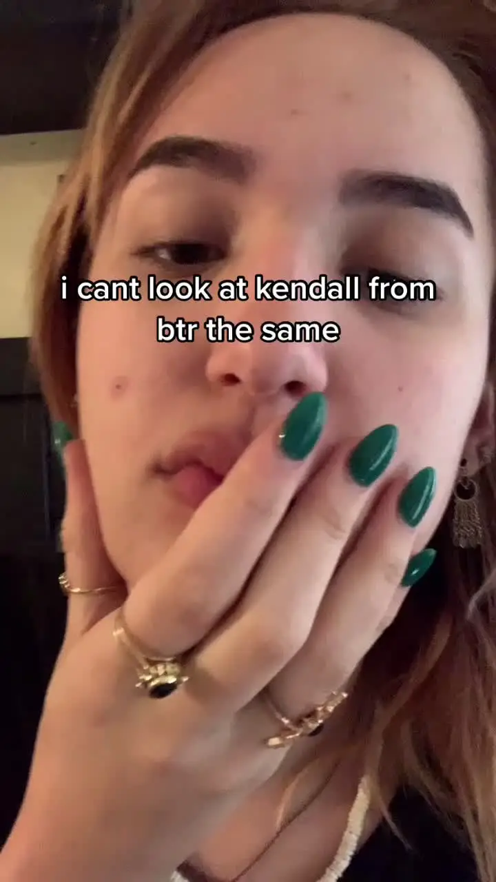 Tiktok post preview 3 from @lilliandeelamb
