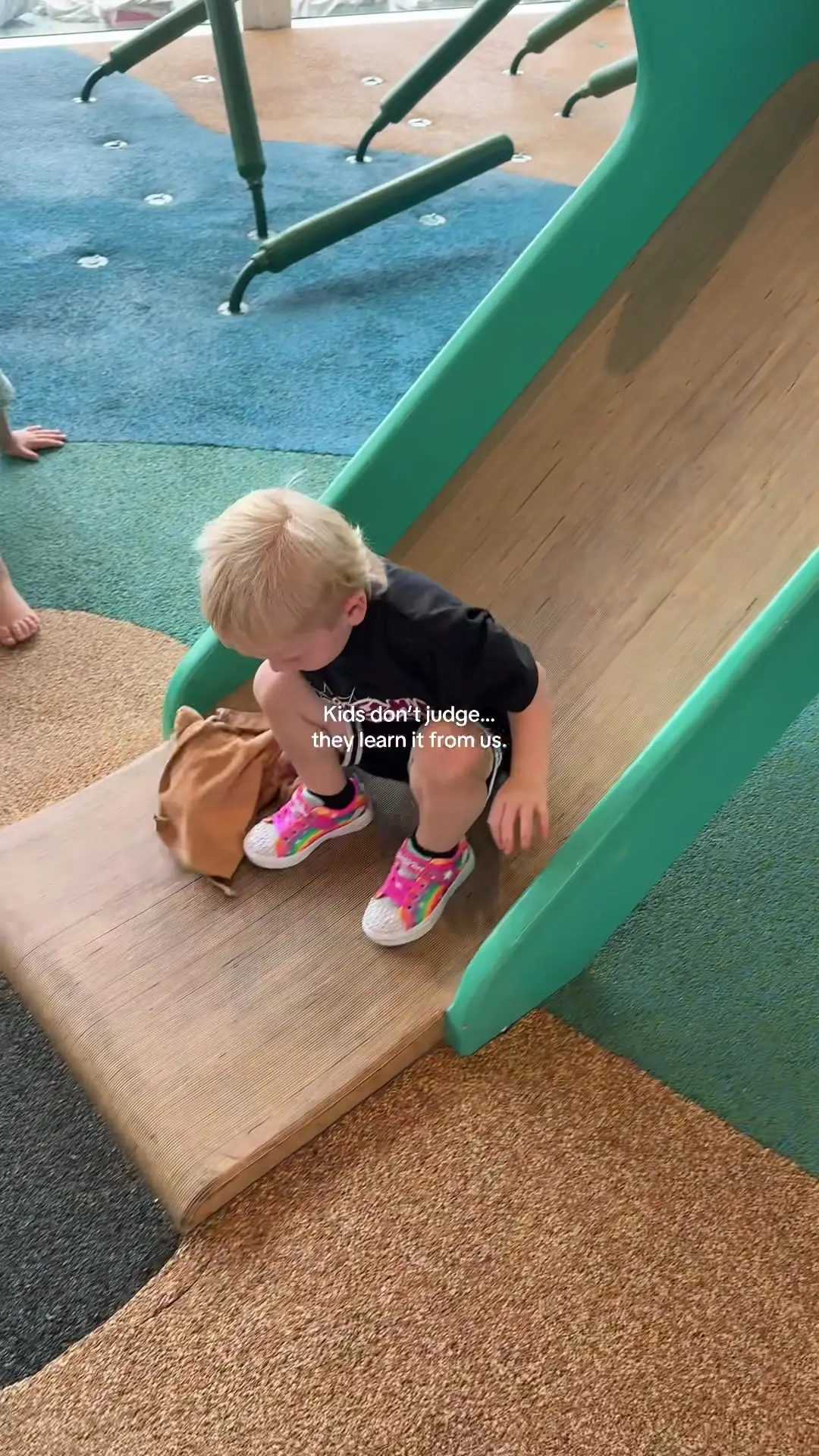 Tiktok post preview 2 from @lifewithkeely
