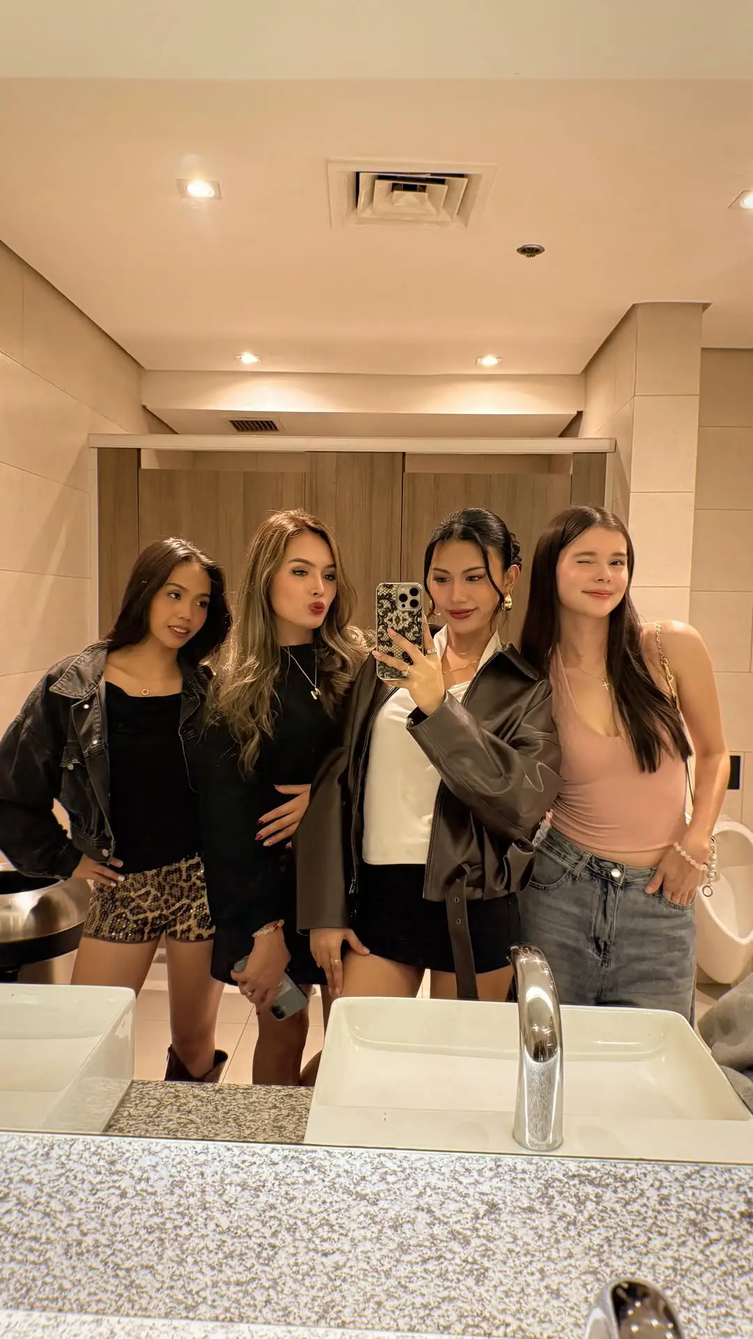 Instagram post preview 1 from _christinejavier