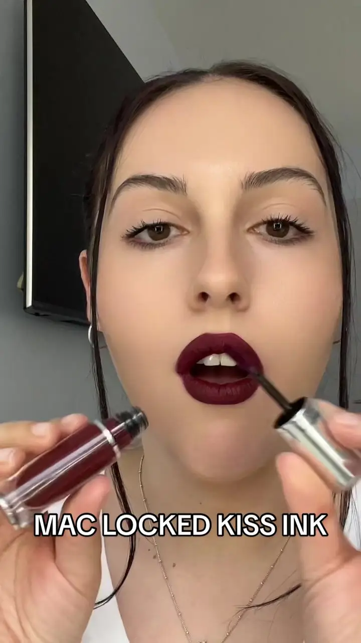 Tiktok post preview 3 from @krisakura_